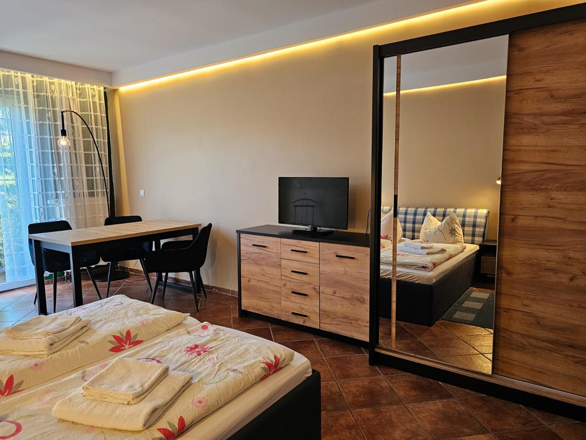 Pension Achterland Mellenthin Zimmer foto